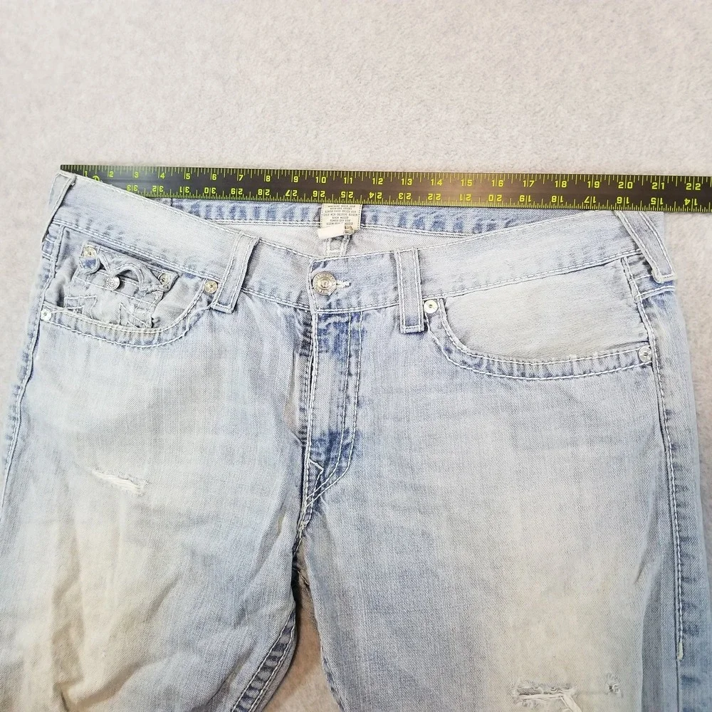 True Religion Jeans Mens 40 Light Wash Blue Distressed Straight Flap Pocket USA